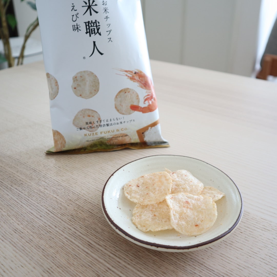 お米チップス 米職人 【えび味】
久世福商店