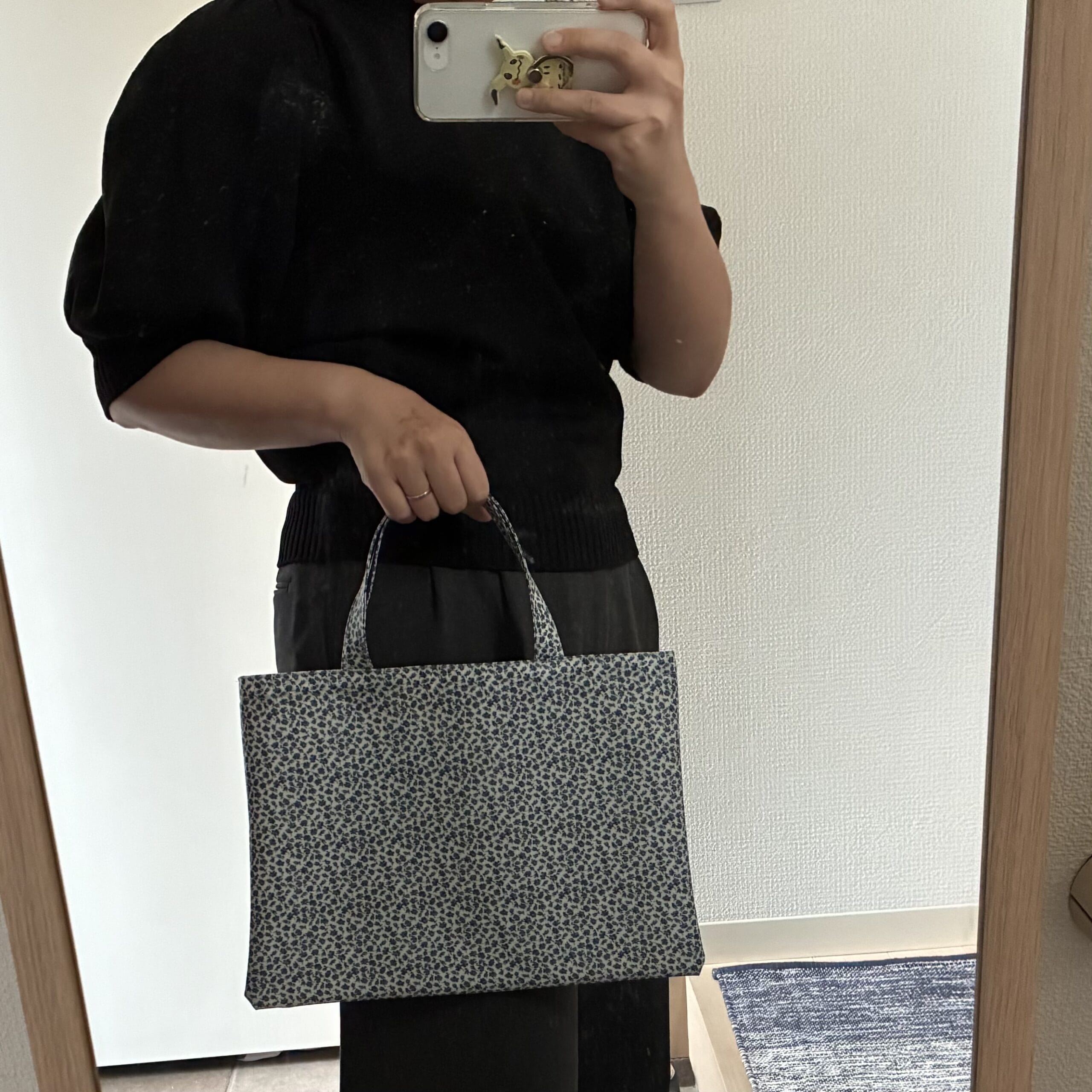 LEE100人隊zumekoさんが作ったリバティのラミネート生地トートバッグ横型