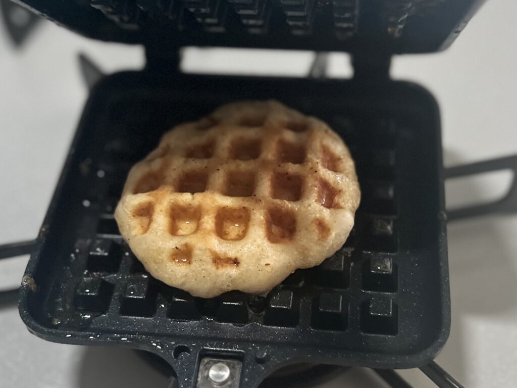 【沖縄】「寒緋桜(カンヒザクラ)の実」を使って天然酵母パン作り⑤（焼き菓子編）TB icoco　ダイソー　ワッフルメーカー