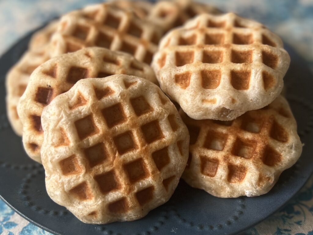 【沖縄】「寒緋桜(カンヒザクラ)の実」を使って天然酵母パン作り⑤（焼き菓子編）TB icoco　ダイソー　ワッフルメーカー