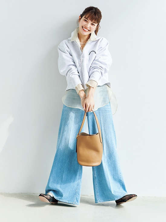 垣内彩未さん　シャツ￥64900／リトルリーグ インク（エブール）のコーデ