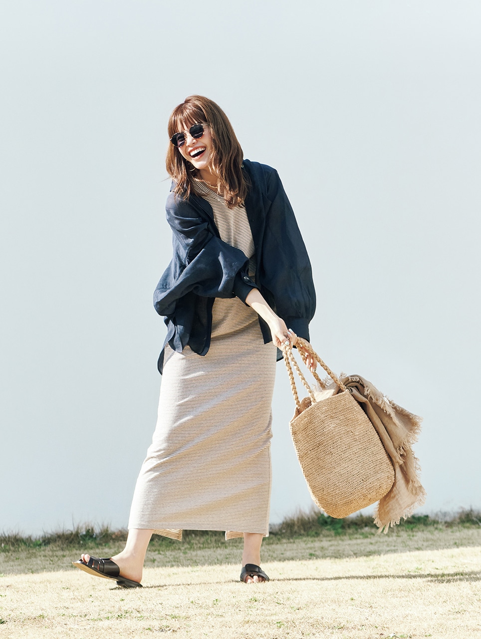 垣内彩未さん　シャツ（5月発売）￥47300／カオス表参道（カオス）のコーデ