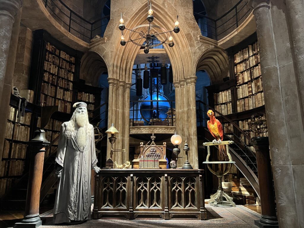 【ワーナー ブラザース スタジオツアー東京】映画ハリーポッターの舞台裏を体験！① TB icoco