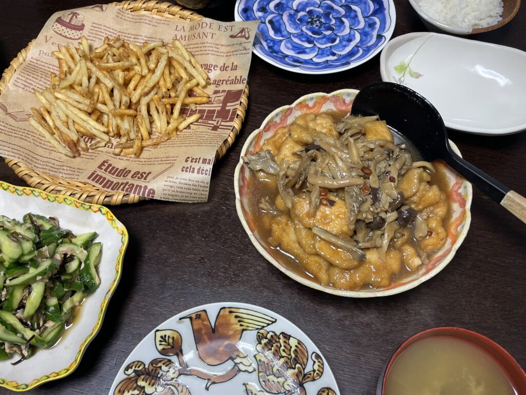 市瀬悦子さんのレシピ「鶏むねときのこのオランダ煮」を40代主婦が作ってみた写真。