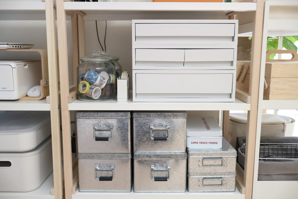 リビング収納　インテリア　収納