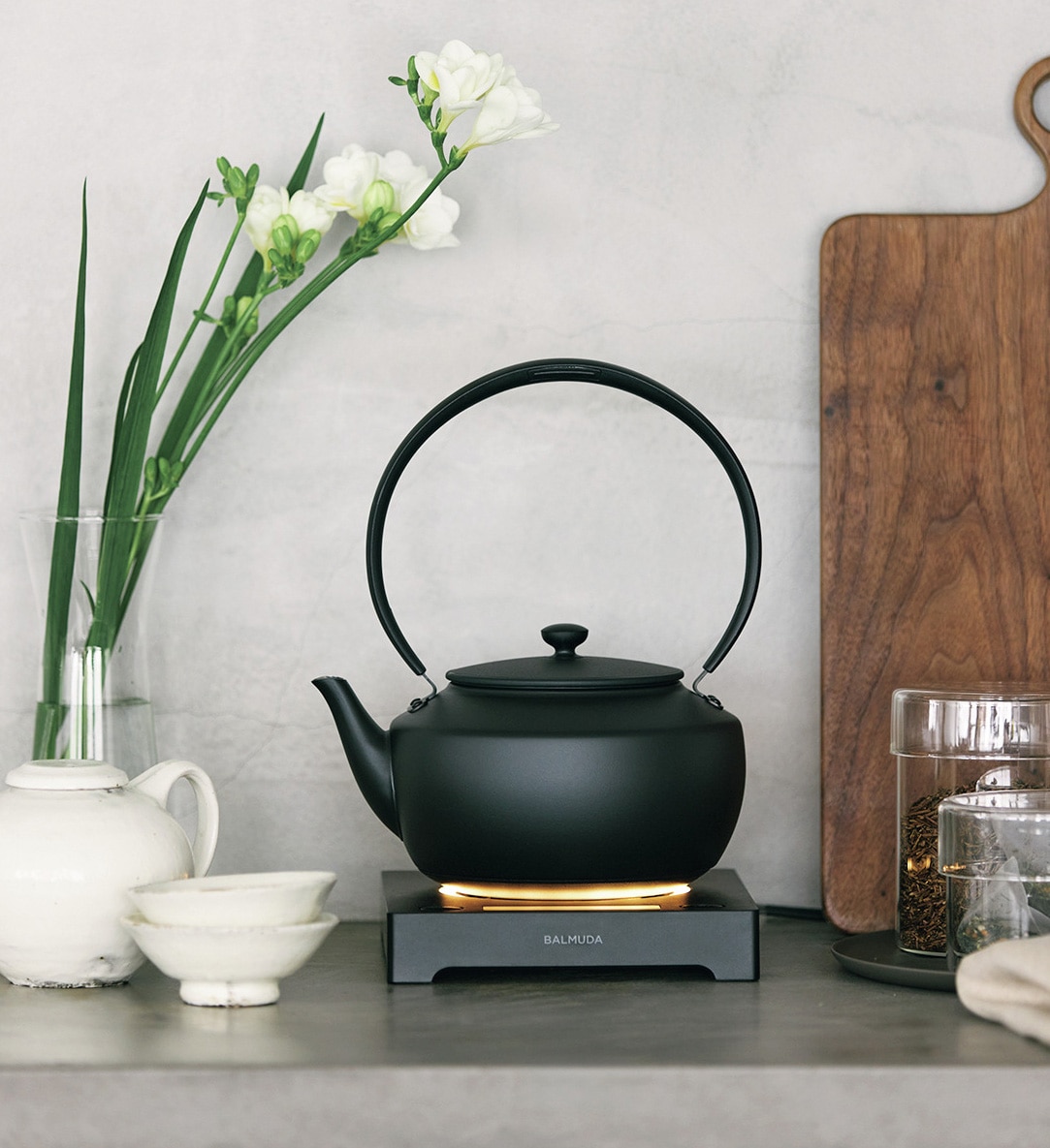 【バルミューダ】 MoonKettle