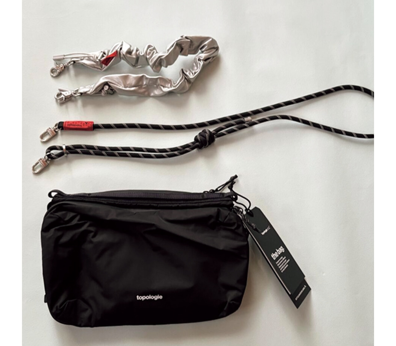 ボトルサコッシュ（M）　ロンハーマン　トポロジー　ron herman ロンハーマン】Topologie for Ron Hermanとして、特別なカラーで