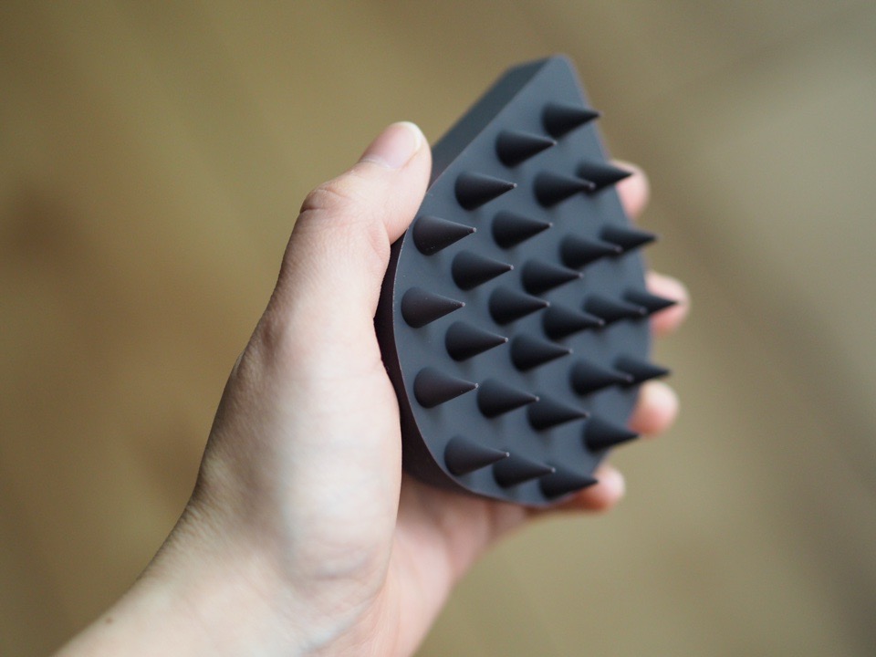 エトボスのリラクシングマッサージブラシ