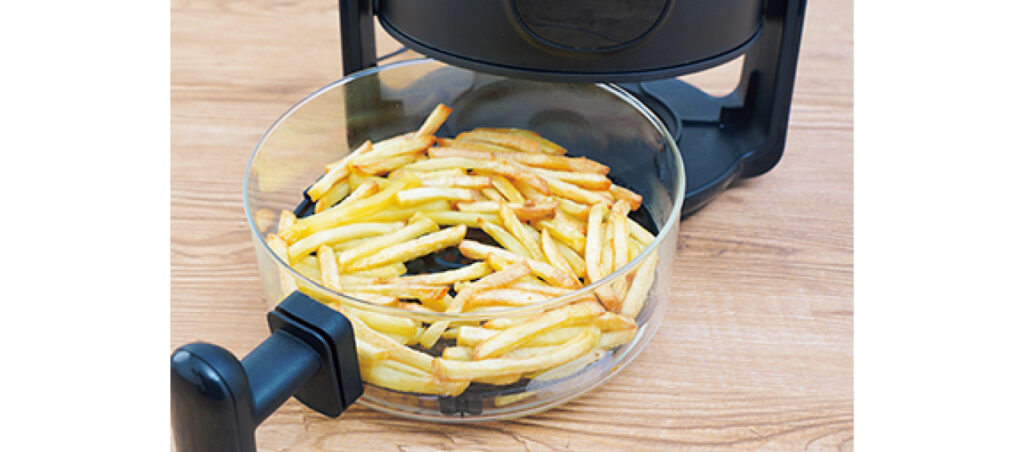 冷凍のポテトなら約15分（生のジャガイモの場合は約25分）でサクッと食感に