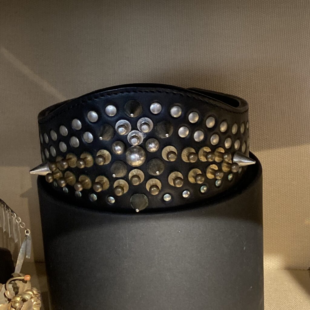 観音山ティアラミュージアム　ティアラ　アンティーク