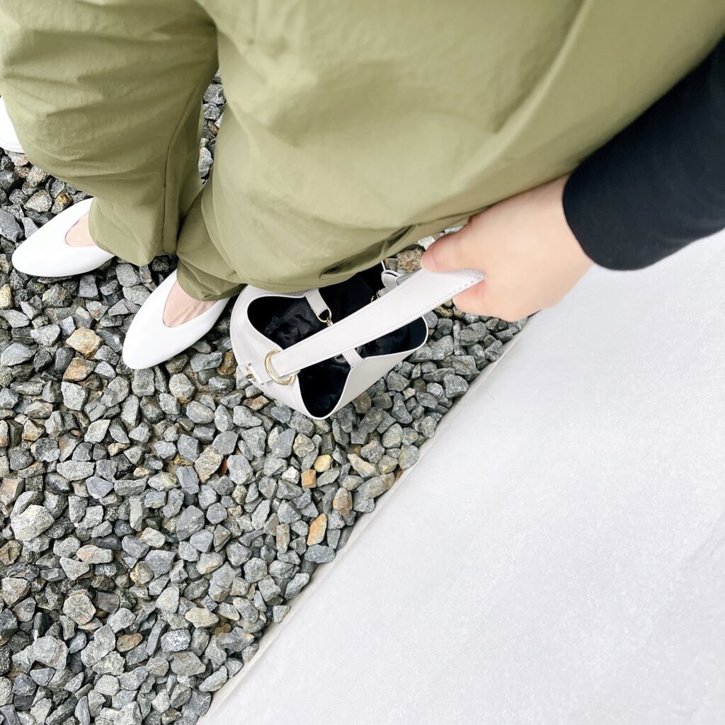 12closet の『【洗える】高機能カーゴパンツ』。を履いたLEE100人隊