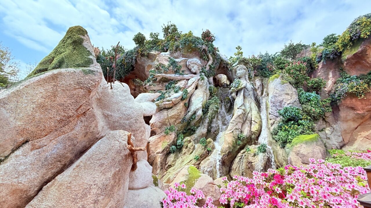 東京ディズニーシー　ファンタジースプリングス  アナと雪の女王