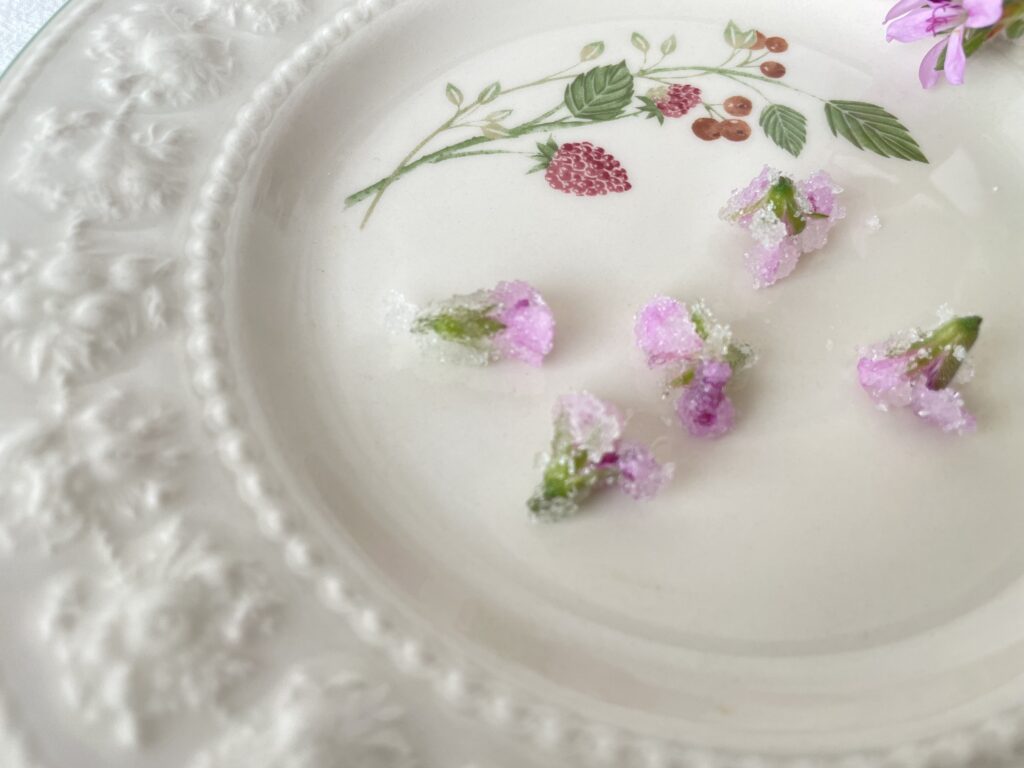 ローズゼラニウム砂糖漬け