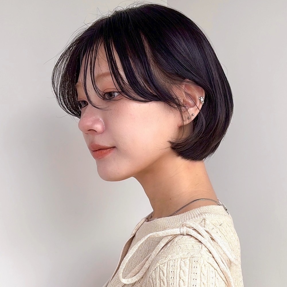 ３Ｄカットで知的なシルエットをつくる【大人の丸みショートボブ】　アザーカット02