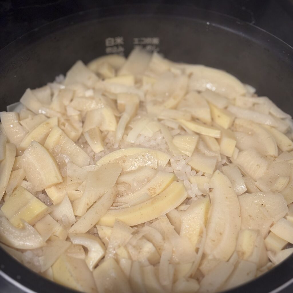 榎本美沙さん たけのこご飯