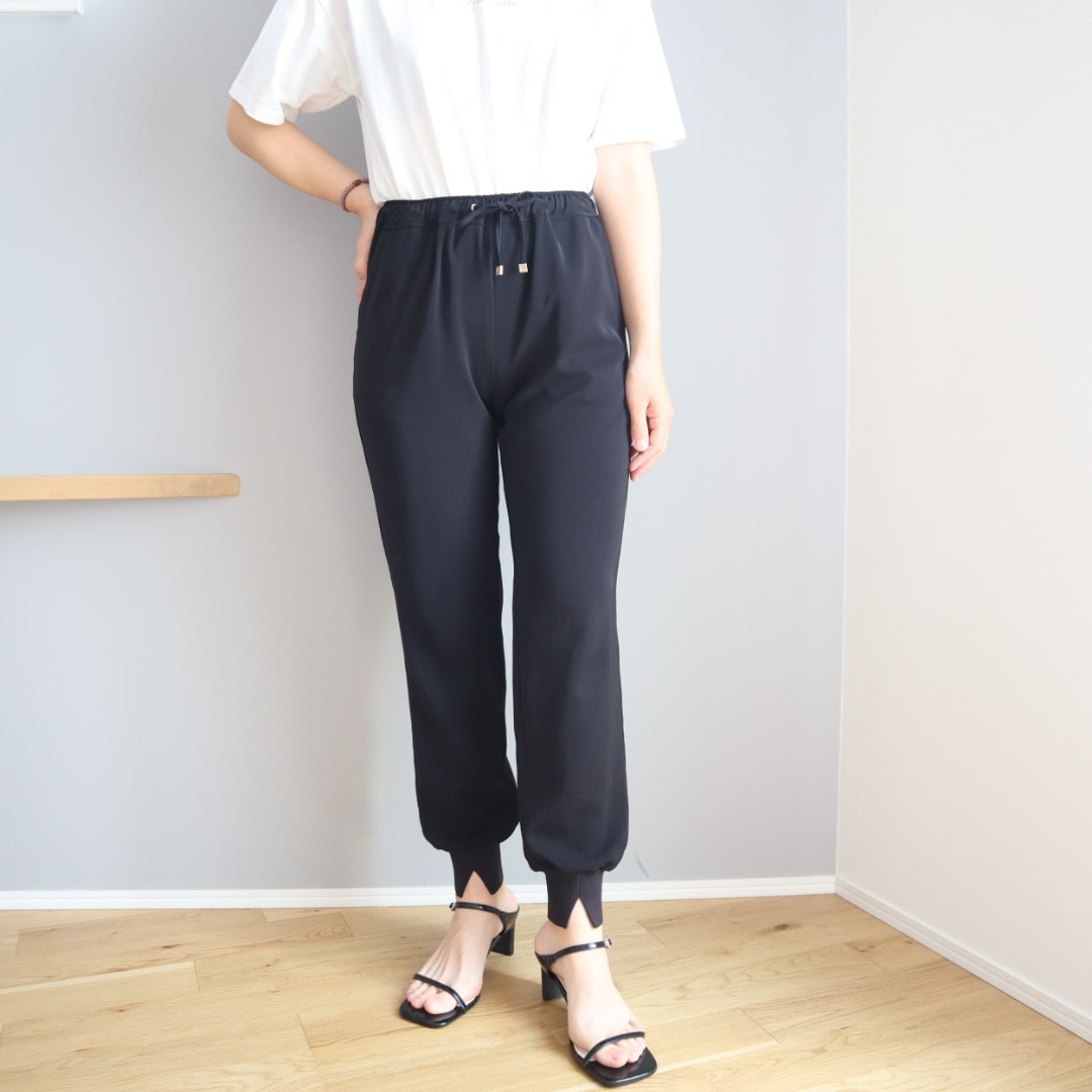 BARNYARDSTORM
ダブルクロスジョガーパンツ