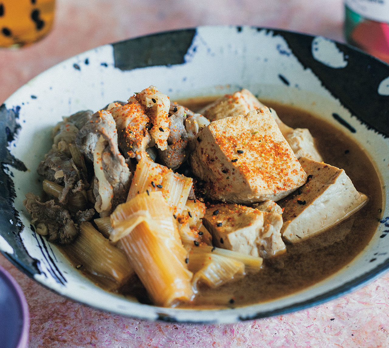甘味は長ねぎから!「しょうゆのみ肉豆腐」レシピ/長谷川あかりさん