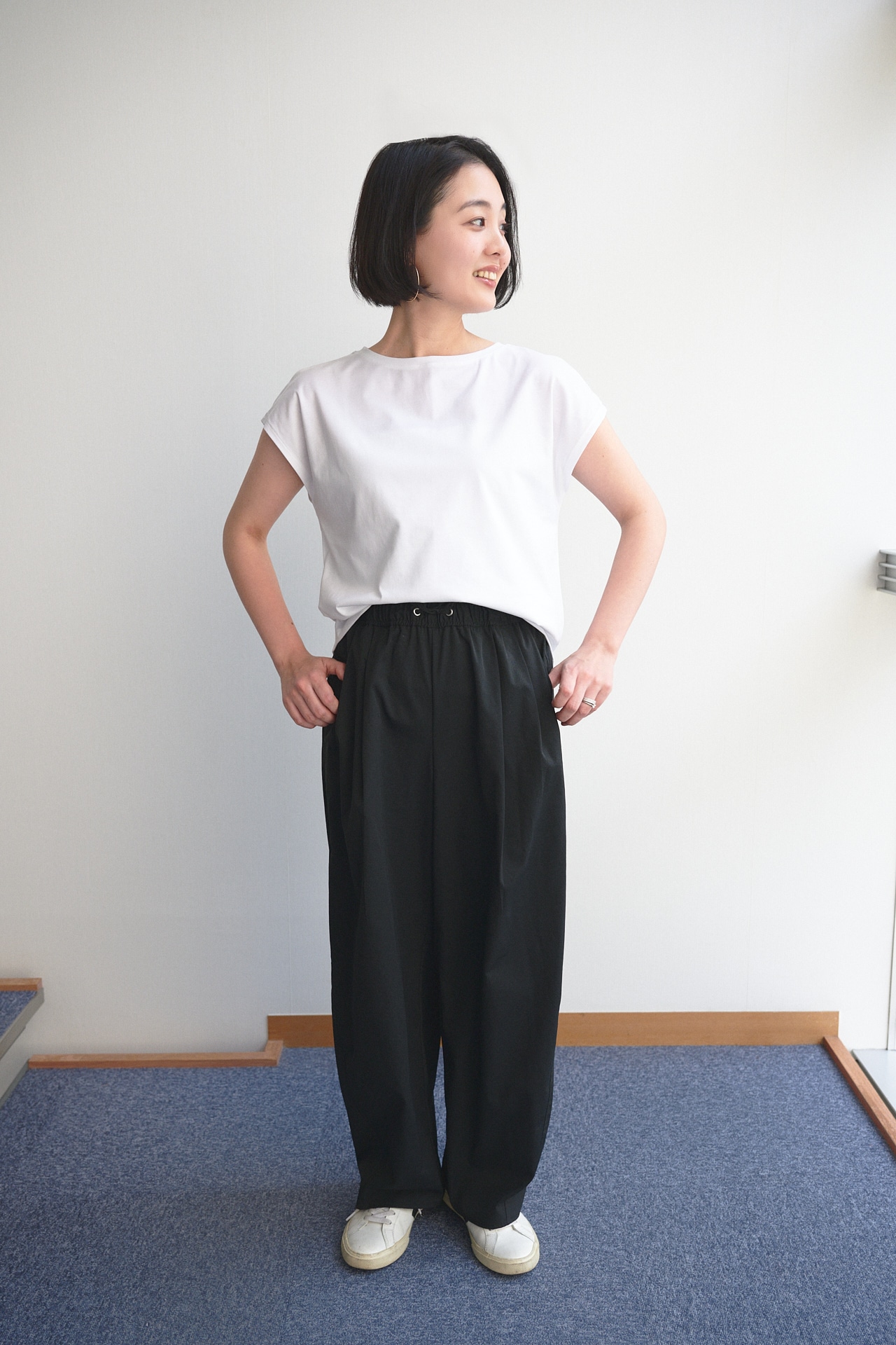 天竺編み フレンチスリーブTシャツの全身カット