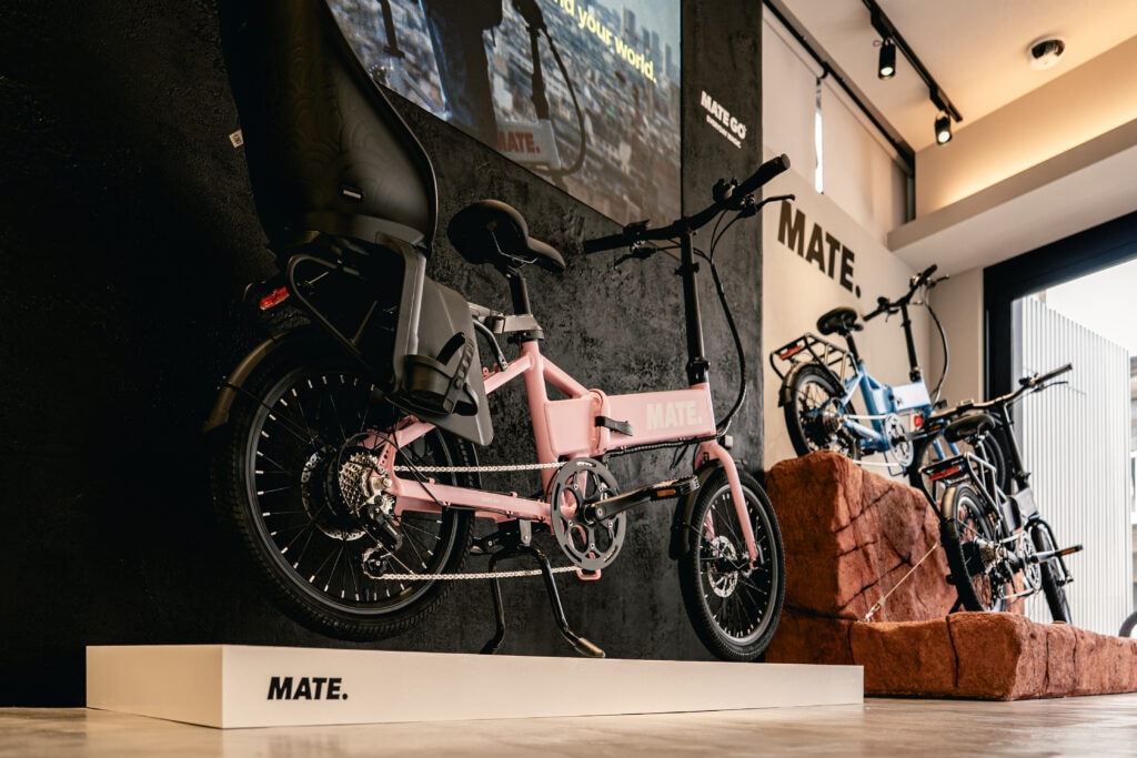 MATE.BIKE TOKYO自由が丘店　チャイルドシート搭載モデルMATE GO＋