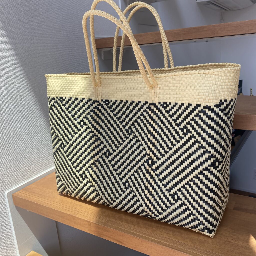 メルカドバッグ