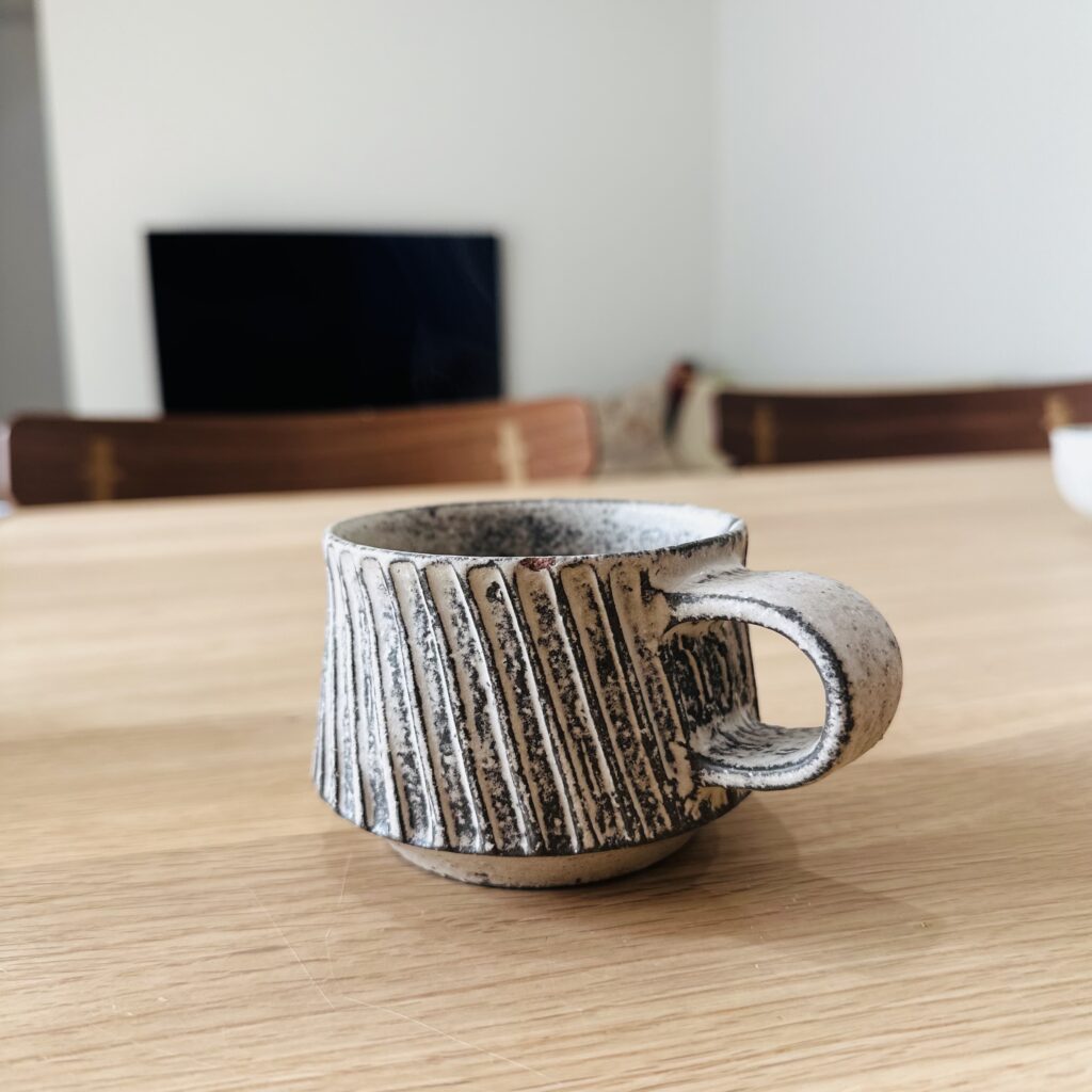 小谷田潤　陶器　マグカップ