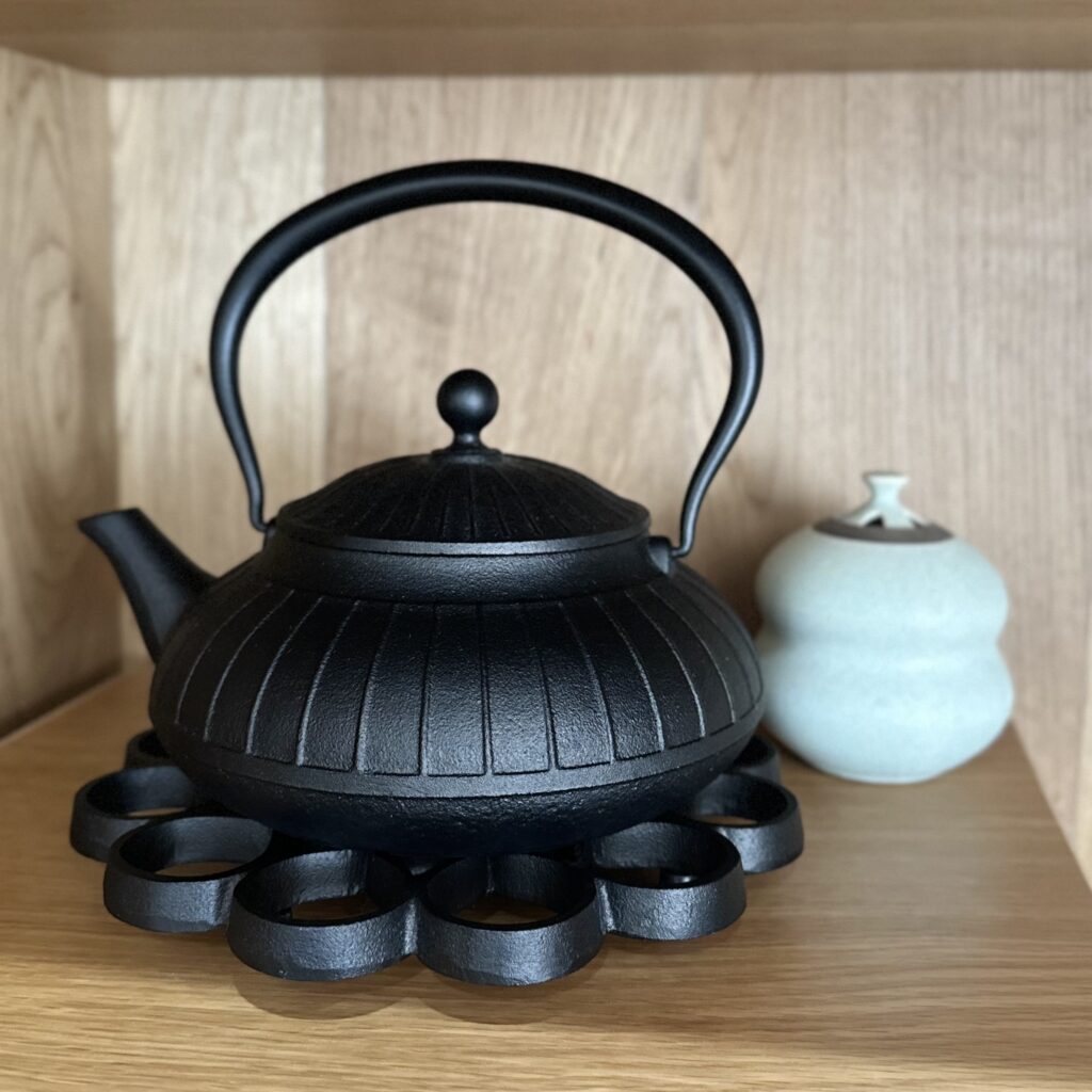 OIGEN　南部鉄器　鉄瓶　白湯