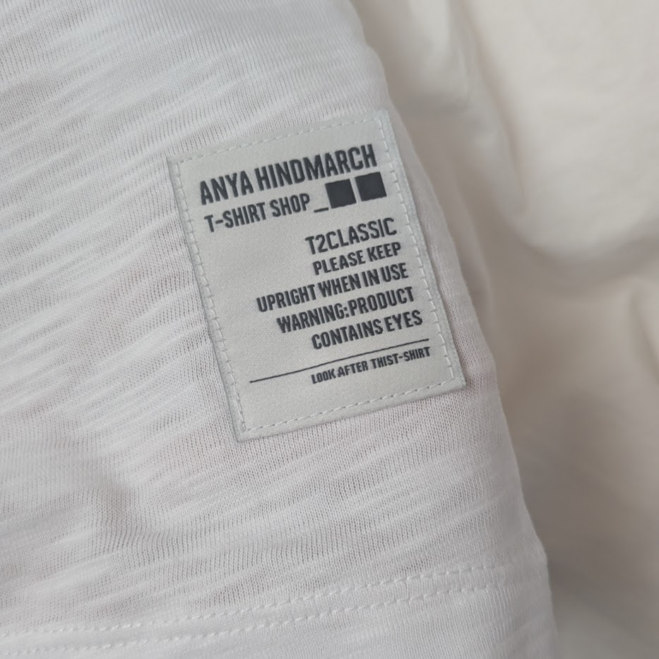 アニヤタグ　２０２５　UNIQLO