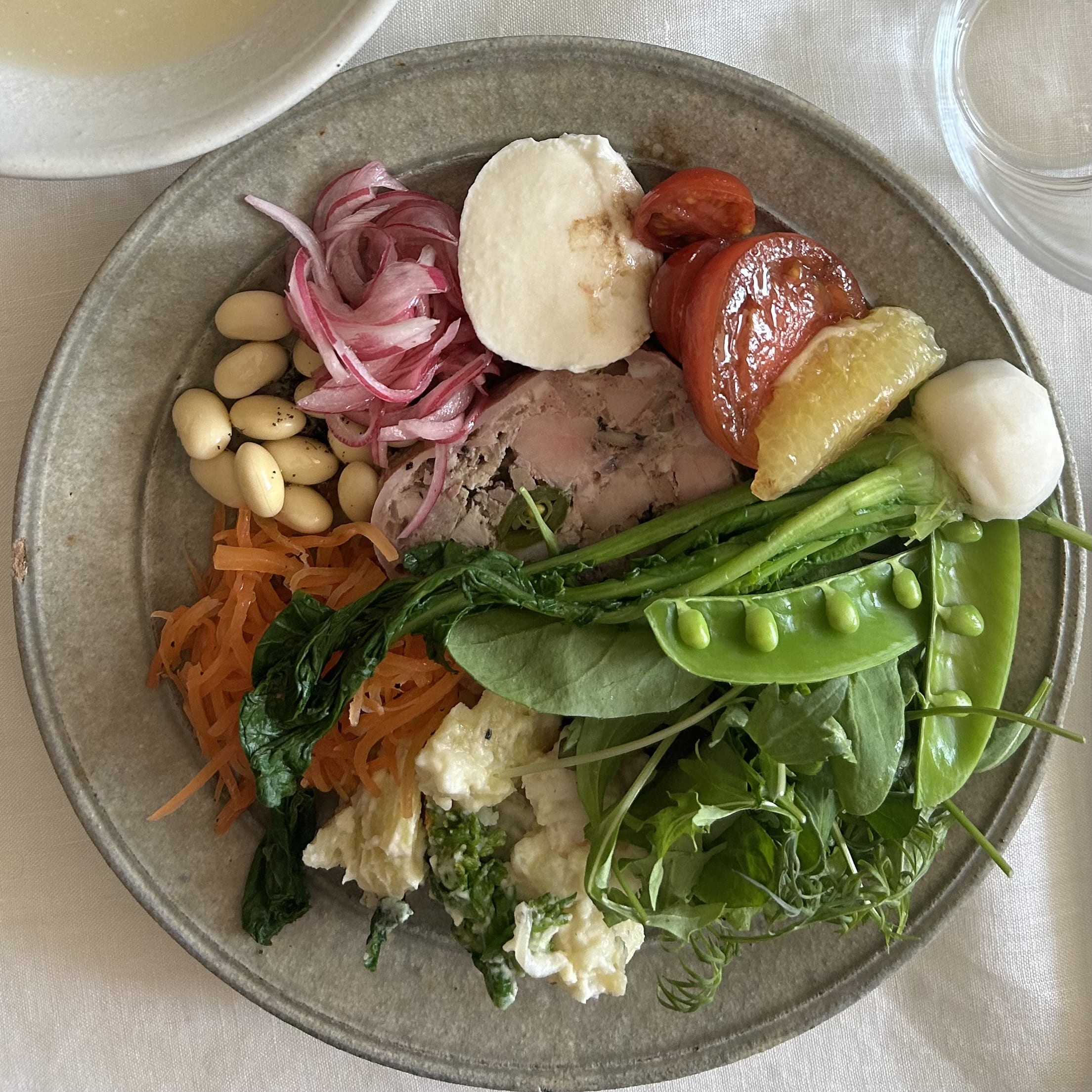 LEE100人隊TBあきさんが作ったいろんなマリネを合わせたサラダプレート