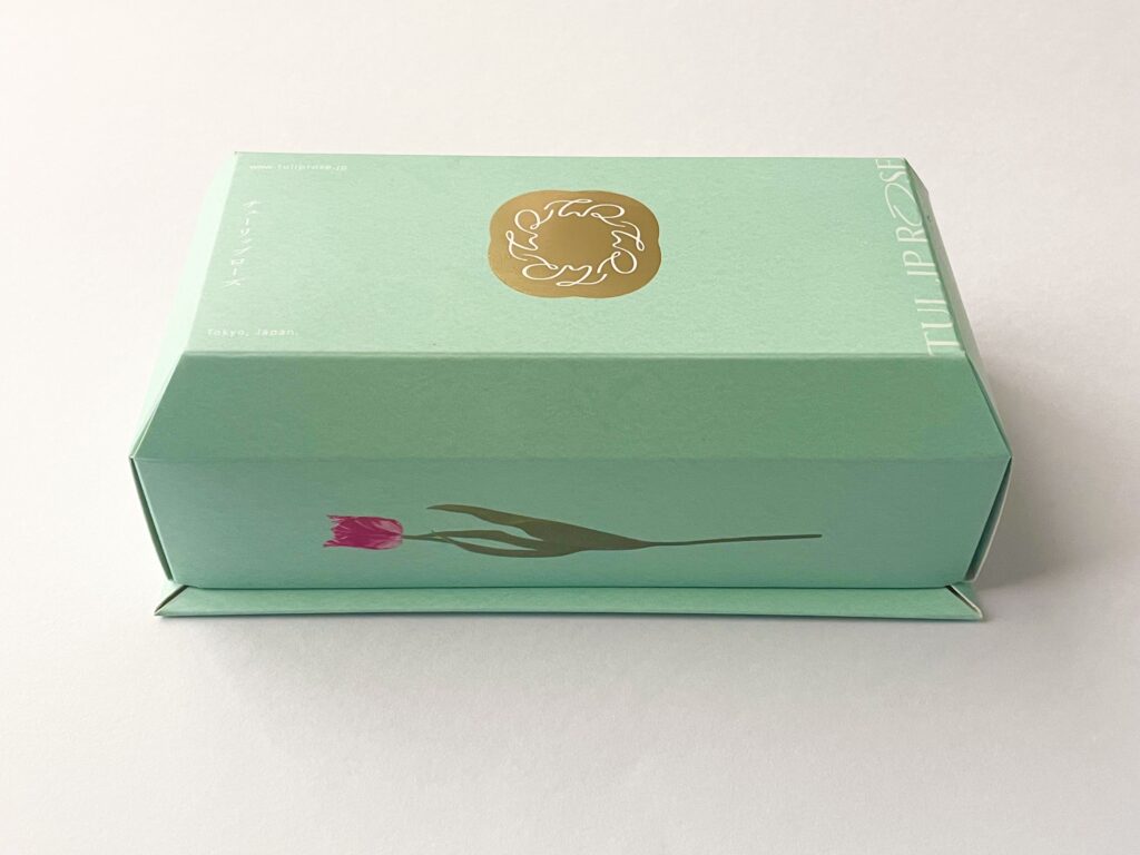 「フレッシュ・チューリップローズ」の箱の外装。