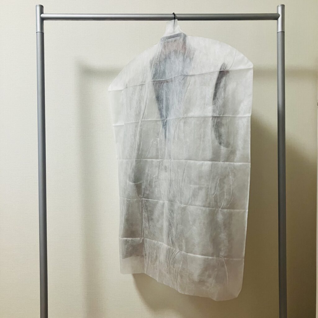 防虫衣類カバー　ショート丈２枚入り　スーツ・ジャケット用