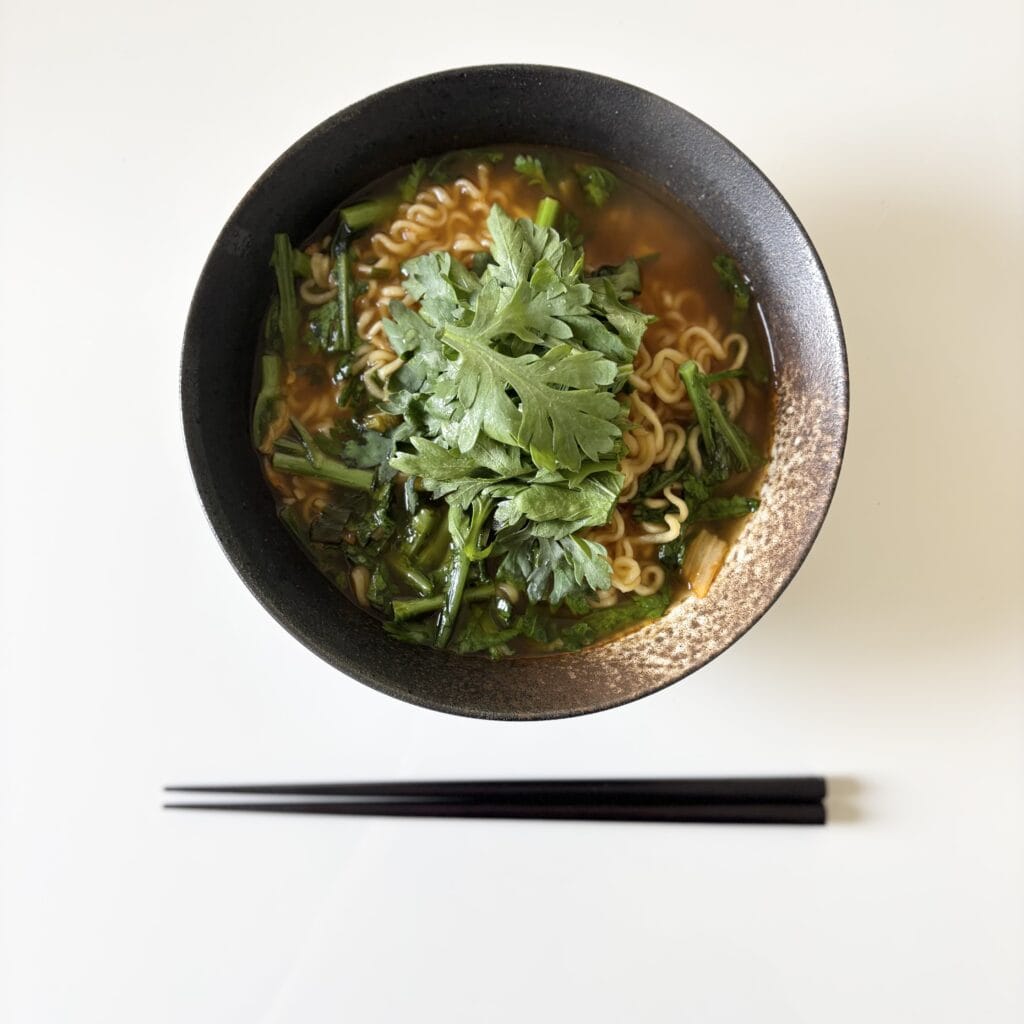 辛ラーメン　春菊