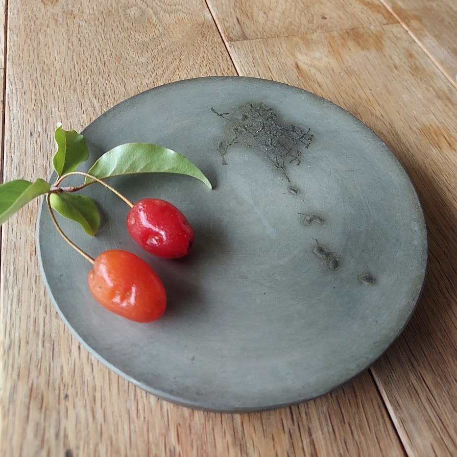 おもてなしのプレート　　monologue　