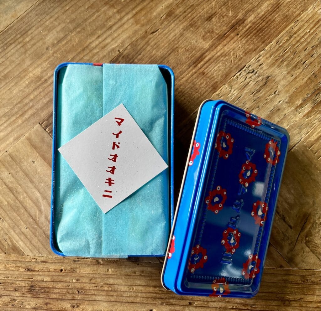 太陽ノ塔 洋菓子店 マイドオオキニ缶（関西万博缶）を開封