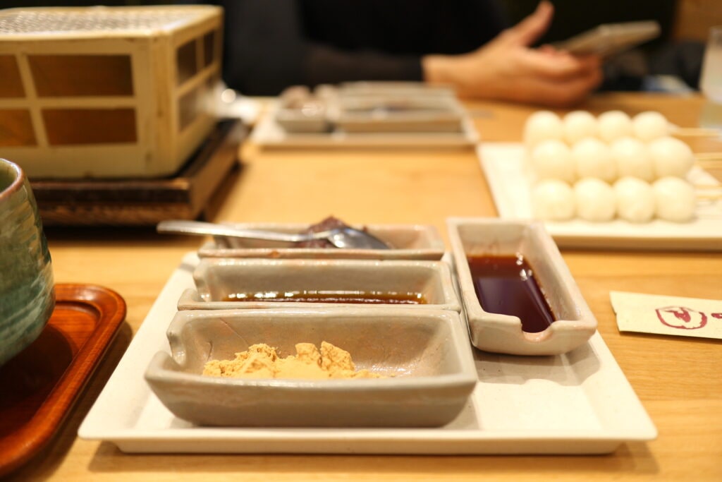 おかげ庵 コメダ珈琲 100人隊デート