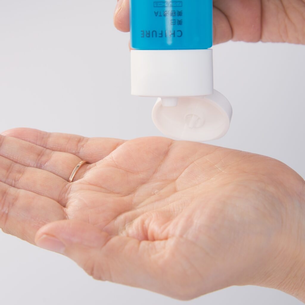 美白美容液 TA テクスチャー