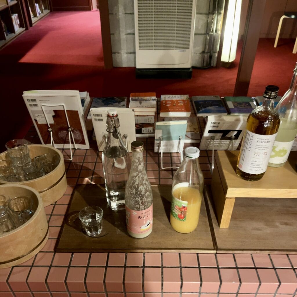 松本本箱　ブックホテル