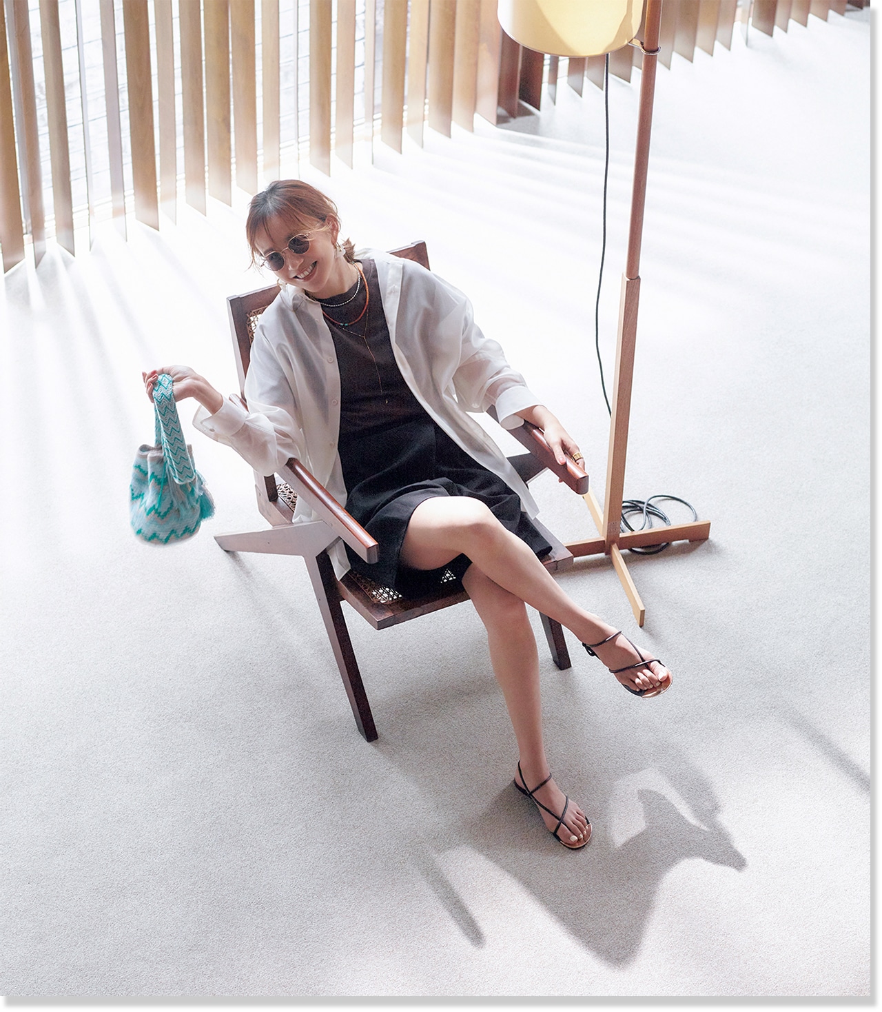 2025年LEE7月号_『今年こそ、『Tシャツコーデ』に自信あり！』のTシャツコーデ