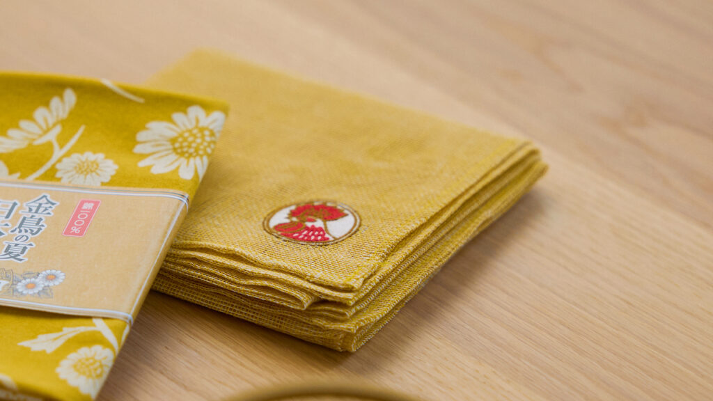 金鳥の夏日本の夏 菊染め花ふきん 天然金鳥￥1320
