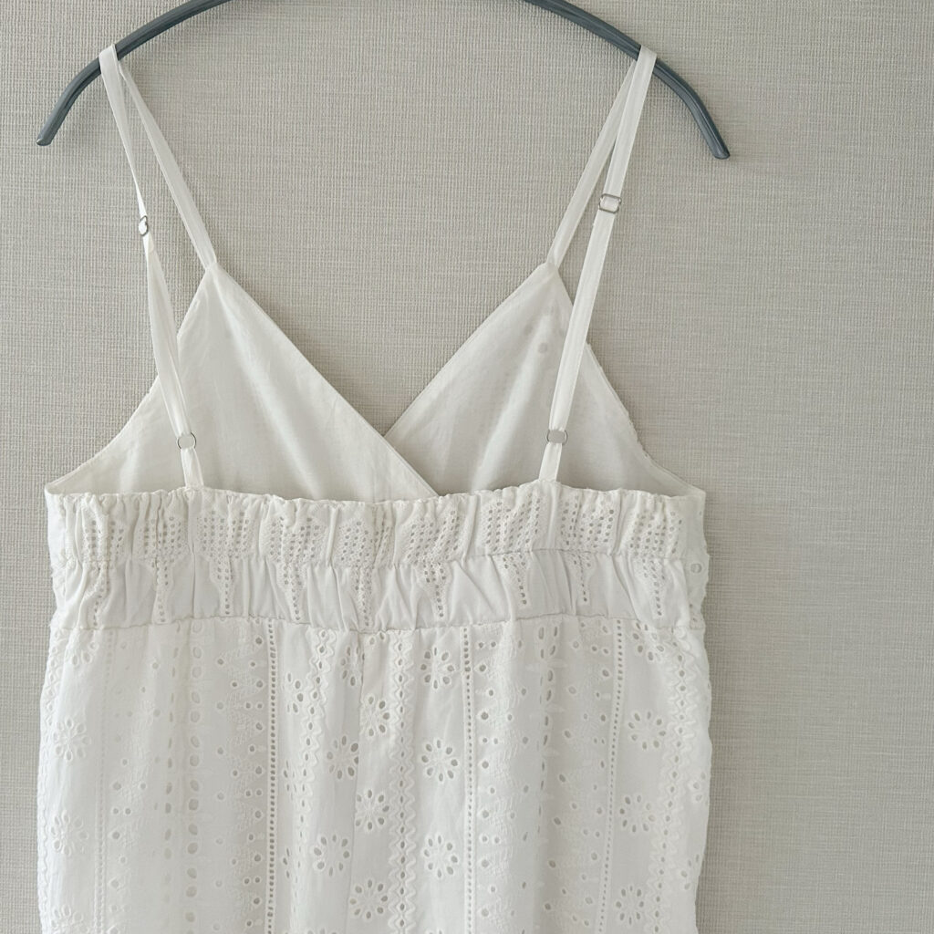 Samansa Mos2 blue(サマンサモスモスブルー) カットワークサロペット　30代コーデ