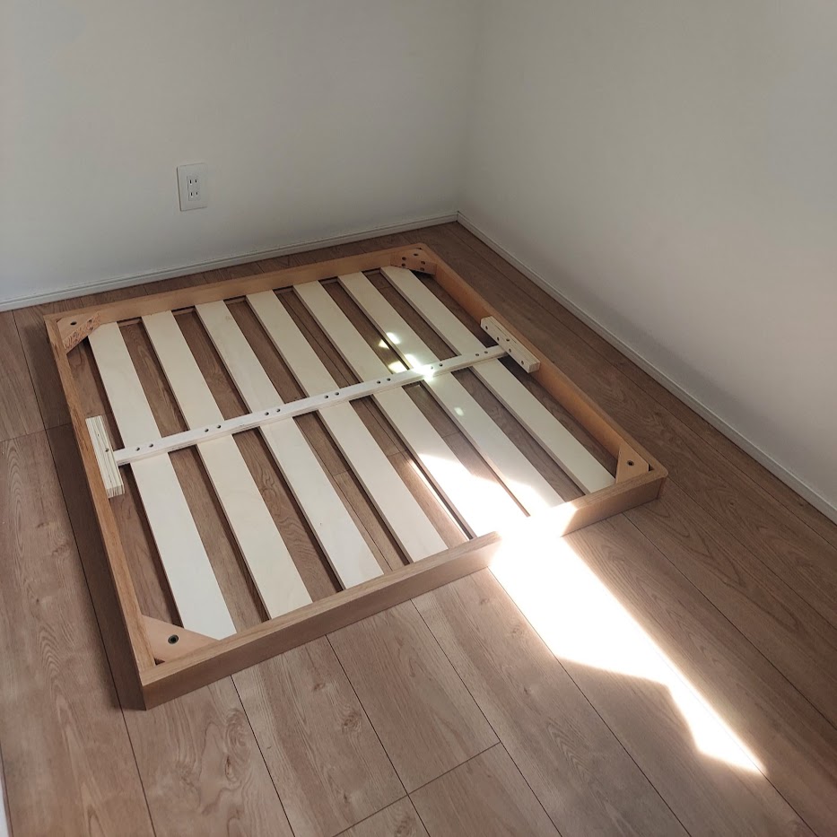 ベルメゾン　５分で簡単組み立てベッド　シングル