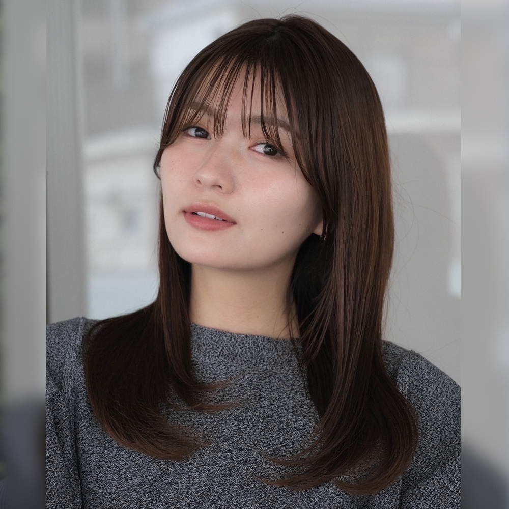 ワンカールで完結！やわらかベージュで垢抜ける大人のツヤミディアム　アザーカット02