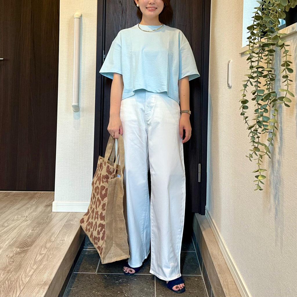 ユニクロのテクスチャージャージーT　30代のTシャツコーデ