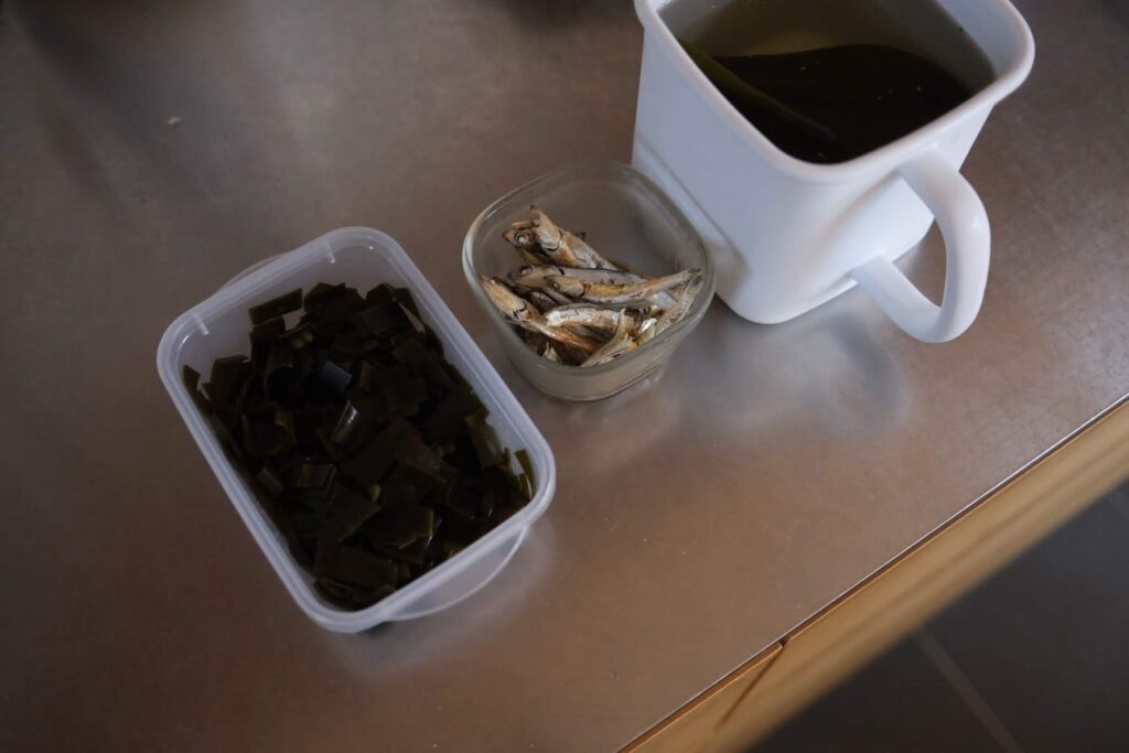 いりこと昆布の出汁