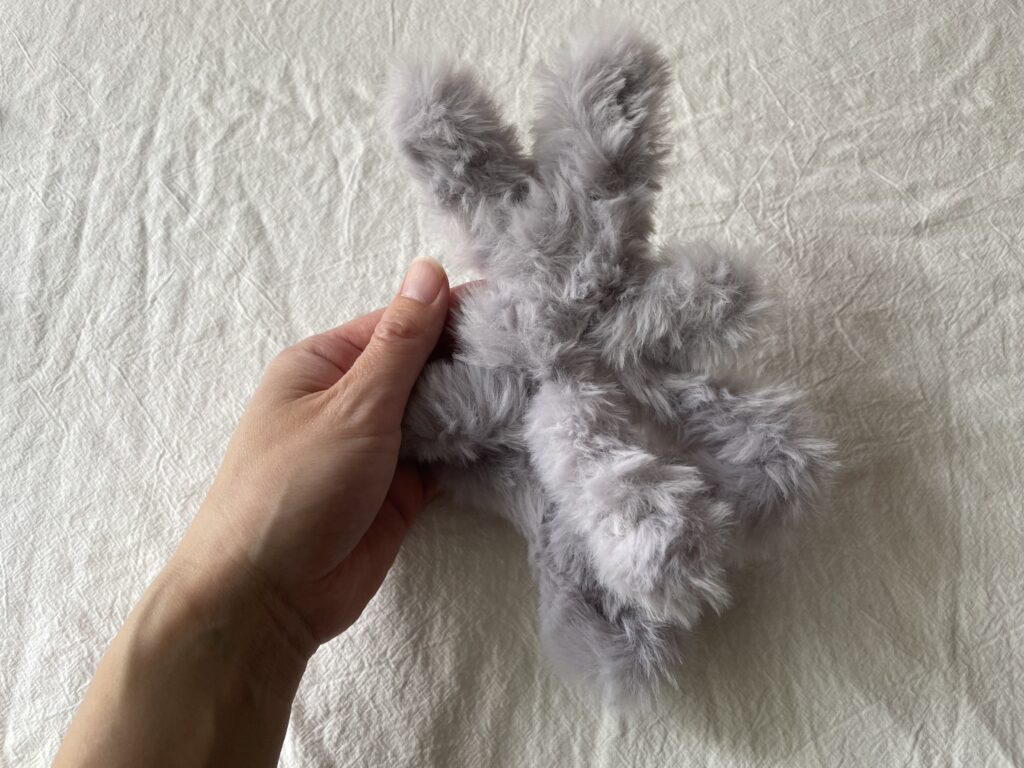 ふわふわうさぎを大体つくる