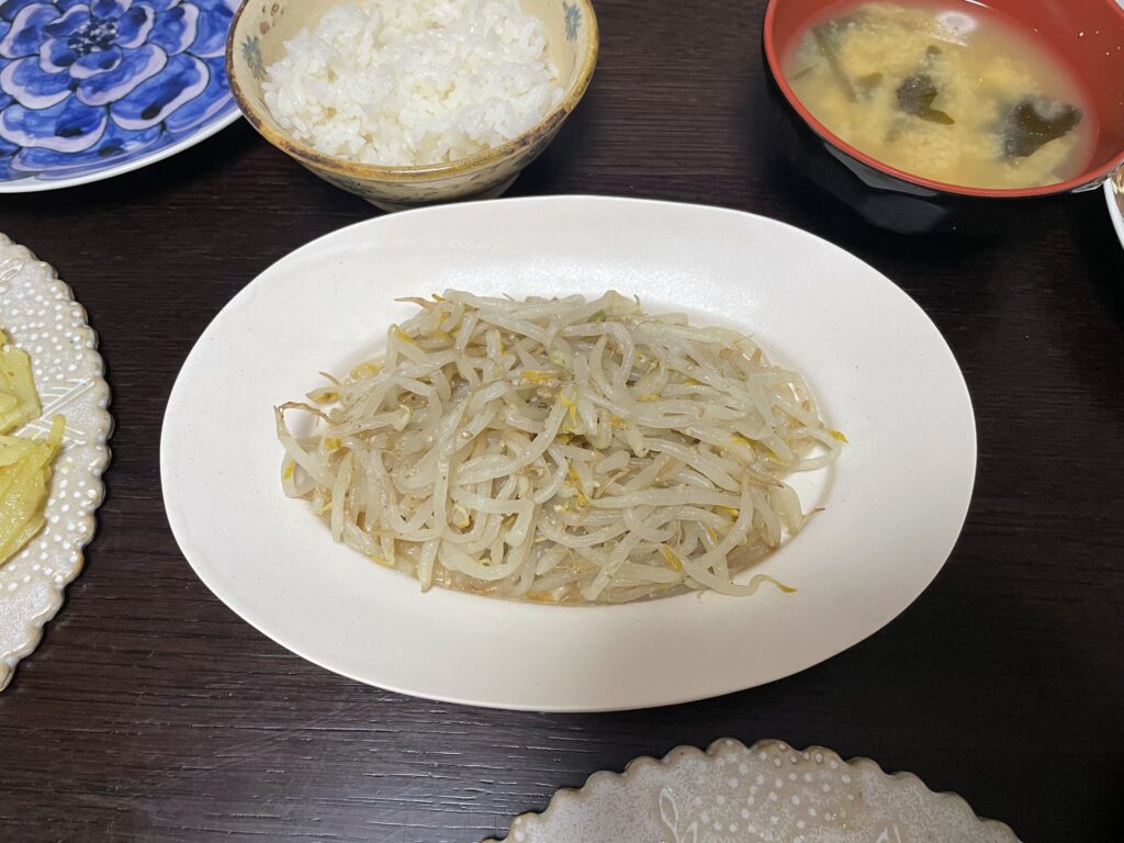 栗原はるみさんのレシピ「もやしのナムル」を40代主婦が別日に作ってみた写真【その2】