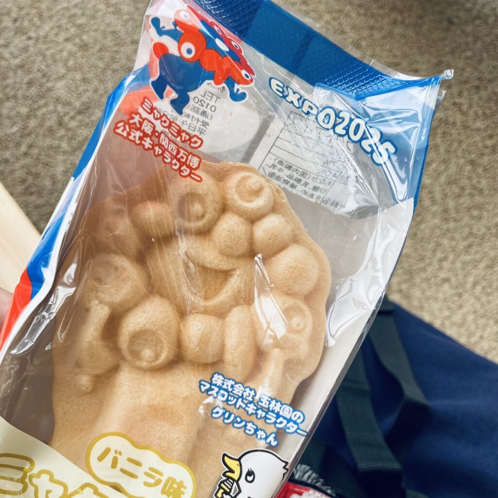 ミャクミャクもなかアイス