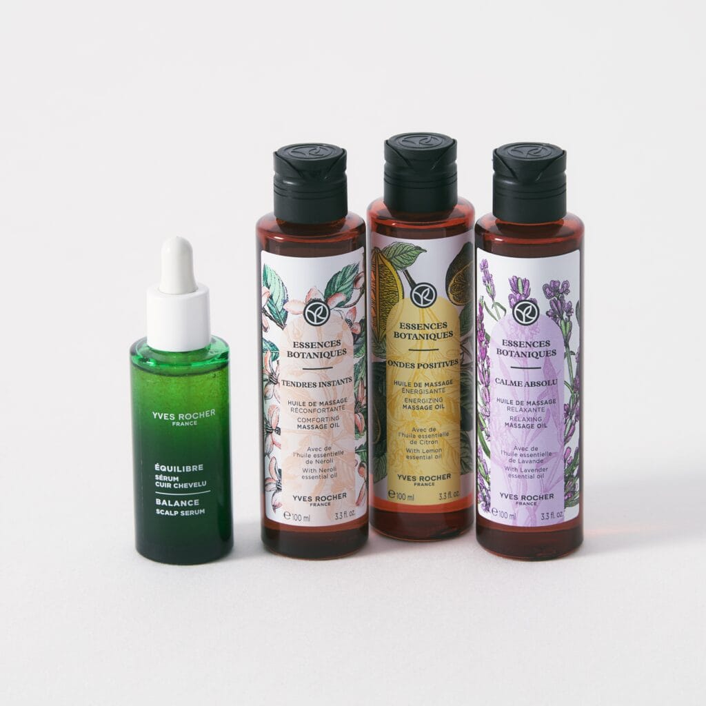 写真左から、バランススカルプセラム 50mL ¥2530、エッセンス ド フロウ テンダー ボディ＆ヘアオイル、エッセンス ド フロウ ポジティブ ボディ＆ヘアオイル、エッセンス ド フロウ カーム ボディ＆ヘアオイル 各100mL ¥3080（価格はすべて税込価格）