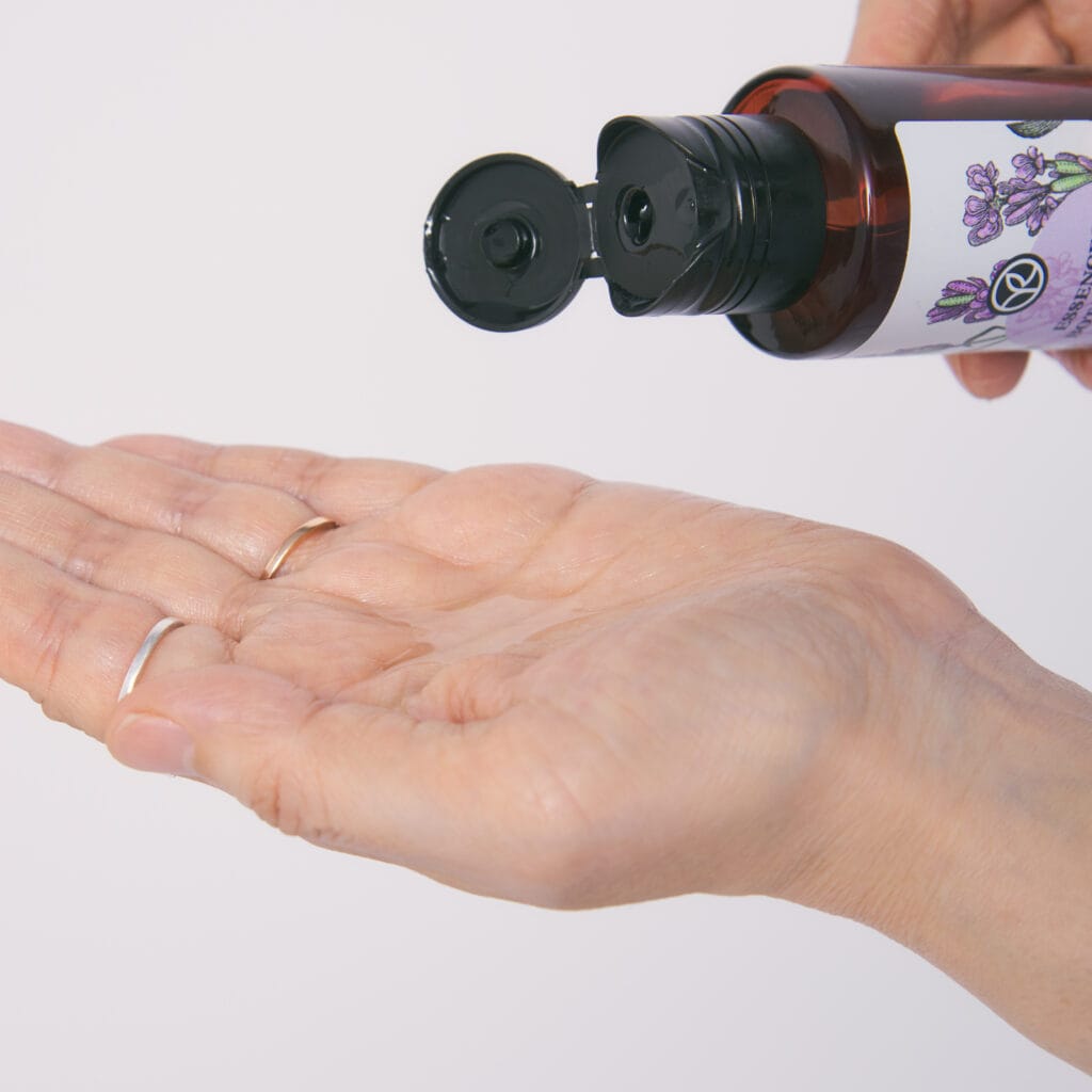 エッセンス ド フロウ カーム ボディ＆ヘアオイルをお試し！