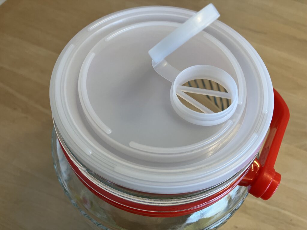 ダイソー
１００円均一
梅しごと