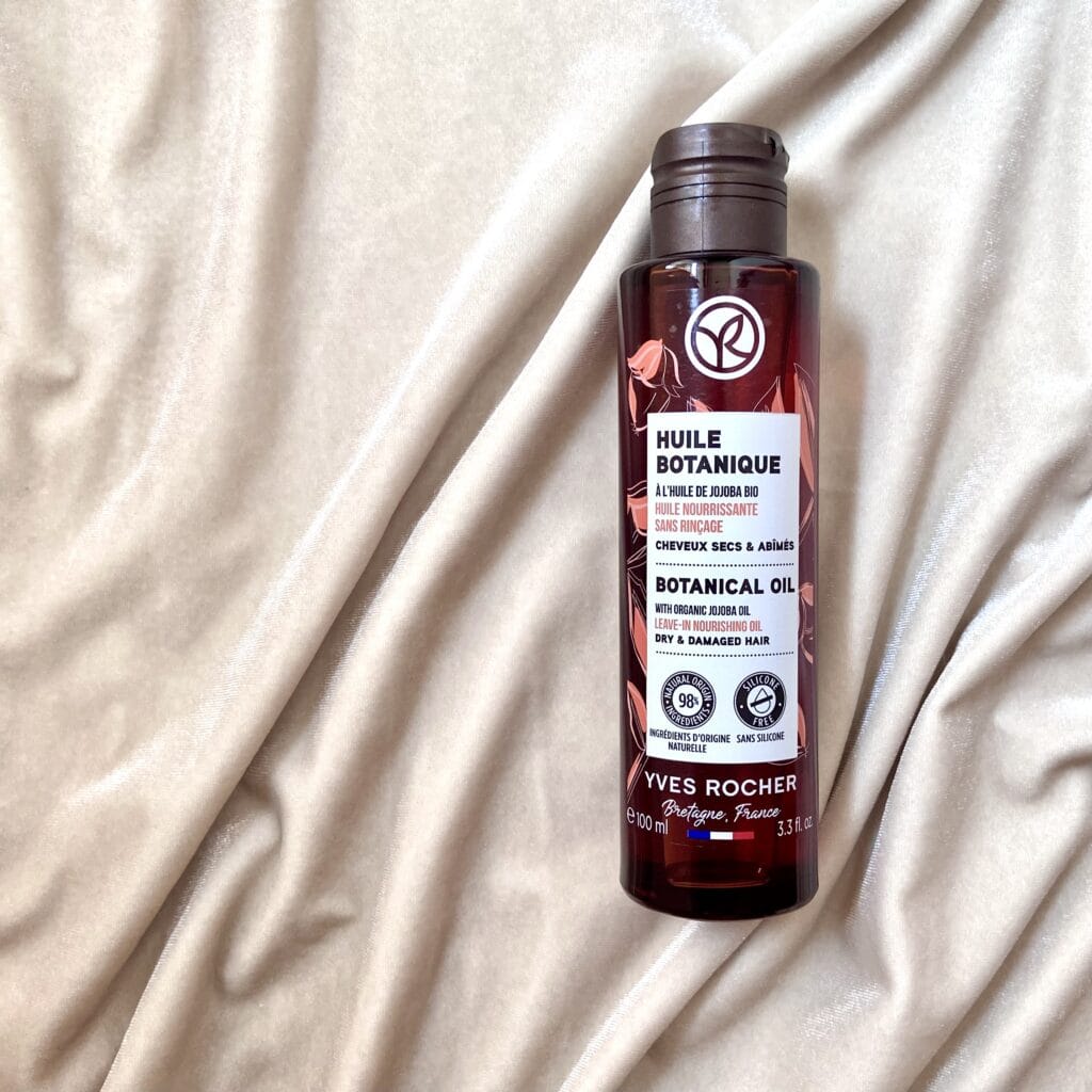 ヘアオイル　スカルプヘアトリートメントオイル モイストリペア